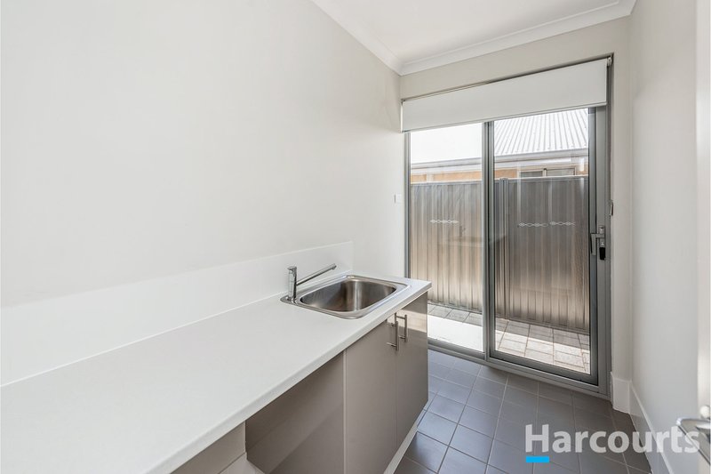 Photo - 66 Semerwater Crescent, Aveley WA 6069 - Image 10