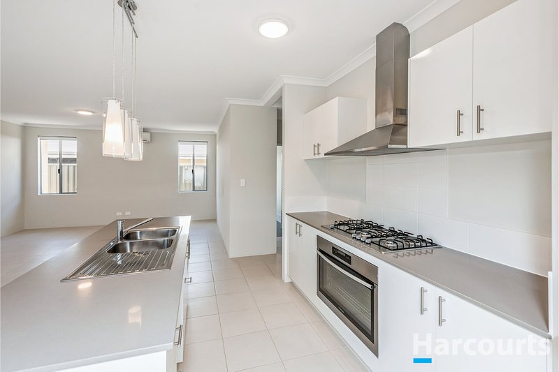 Photo - 66 Semerwater Crescent, Aveley WA 6069 - Image 14