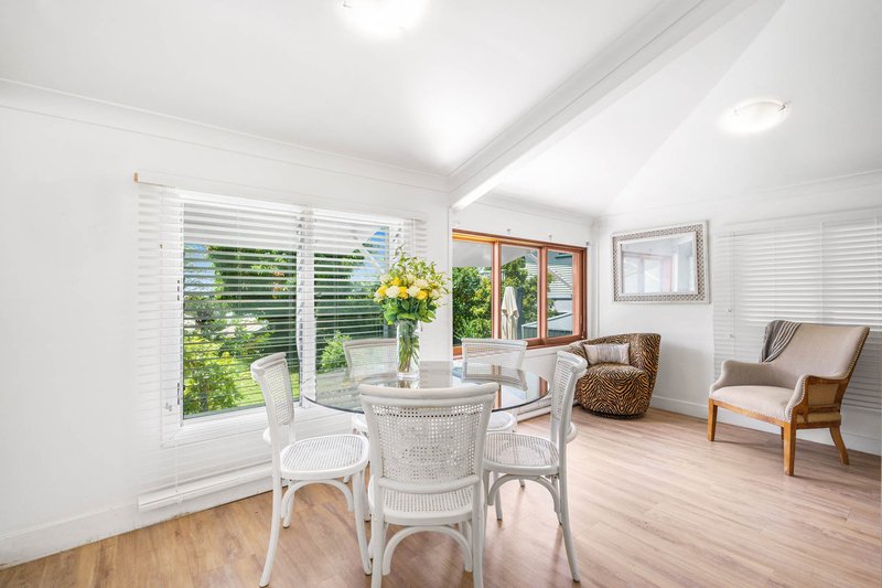 Photo - 66 Shepherd Street, Wynnum QLD 4178 - Image 5