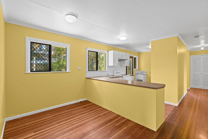 Photo - 66 Smith Road, Woodridge QLD 4114 - Image 8