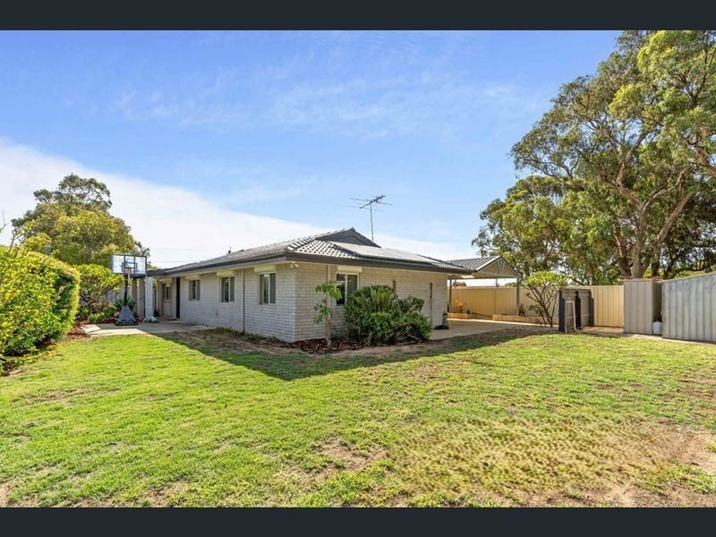 Photo - 66 Southwell Crescent, Hamilton Hill WA 6163 - Image 25