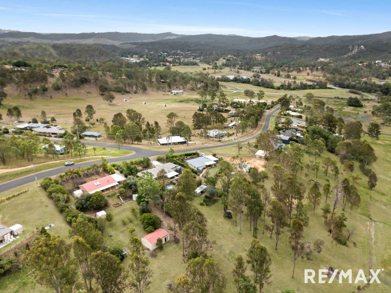 Photo - 66 Stephens Place, Kooralbyn QLD 4285 - Image 18