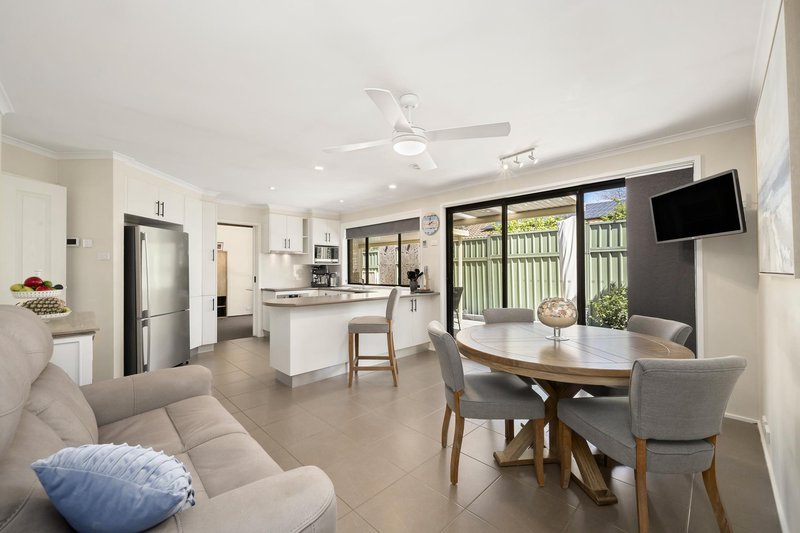 Photo - 66 Stieglitz Circuit, Kambah ACT 2902 - Image 10