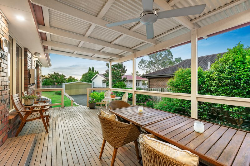 Photo - 66 Sylphide Way, Wantirna South VIC 3152 - Image 9