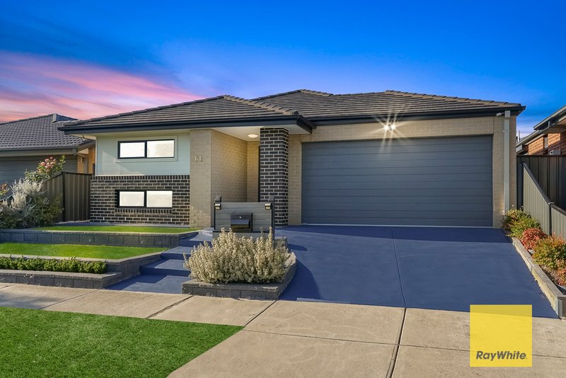 Photo - 66 Talliver Terrace, Truganina VIC 3029 - Image 2