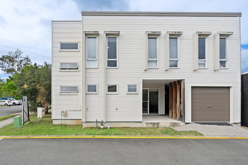 Photo - 66 Tasman Boulevard, Fitzgibbon QLD 4018 - Image 2