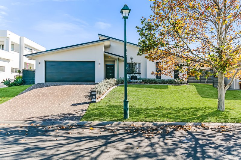 66 The Heights, Tamworth NSW 2340