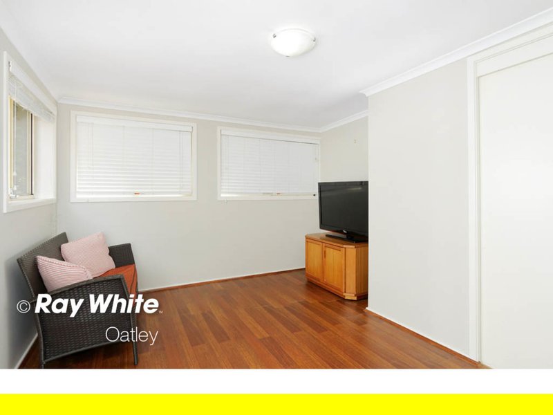 Photo - 66 Victoria Avenue Aka 7/1A Ocean St Avenue, Penshurst NSW 2222 - Image 5