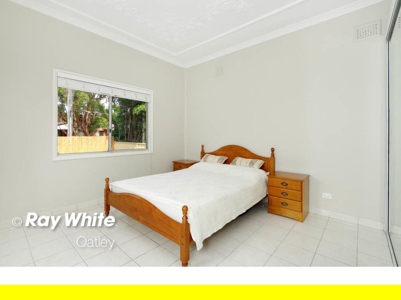 Photo - 66 Victoria Avenue Aka 7/1A Ocean St Avenue, Penshurst NSW 2222 - Image 6