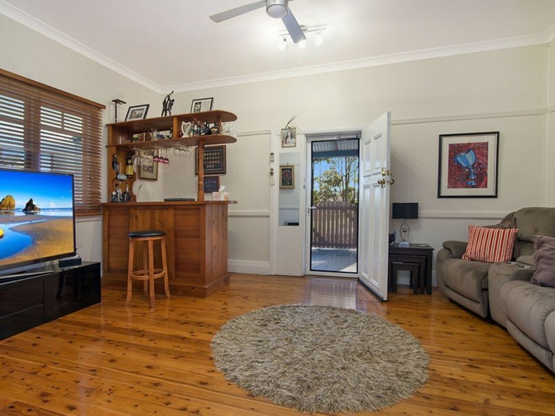 Photo - 66 Wahroonga Road, Kanwal NSW 2259 - Image 6