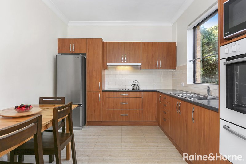 Photo - 6/6 Winchester Street, Carlton NSW 2218 - Image 3