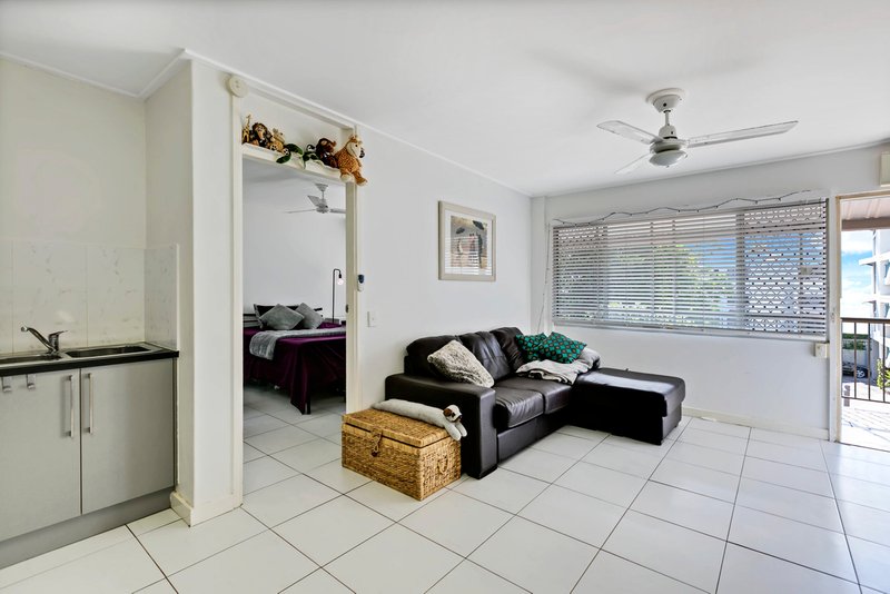 Photo - 6/60 Edward Street, Alexandra Headland QLD 4572 - Image 5