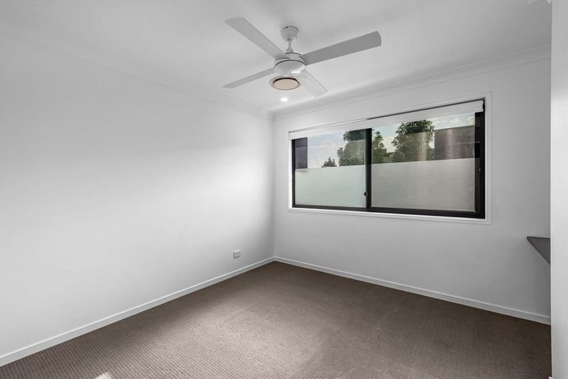 Photo - 6/60 Leitchs Road South, Albany Creek QLD 4035 - Image 7