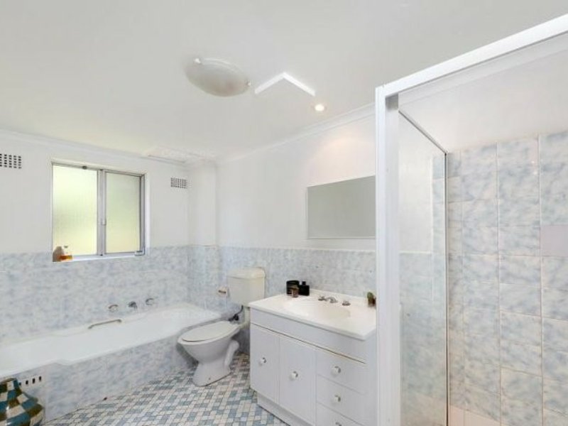 Photo - 6/61-63 Parramatta Street, Cronulla NSW 2230 - Image 4