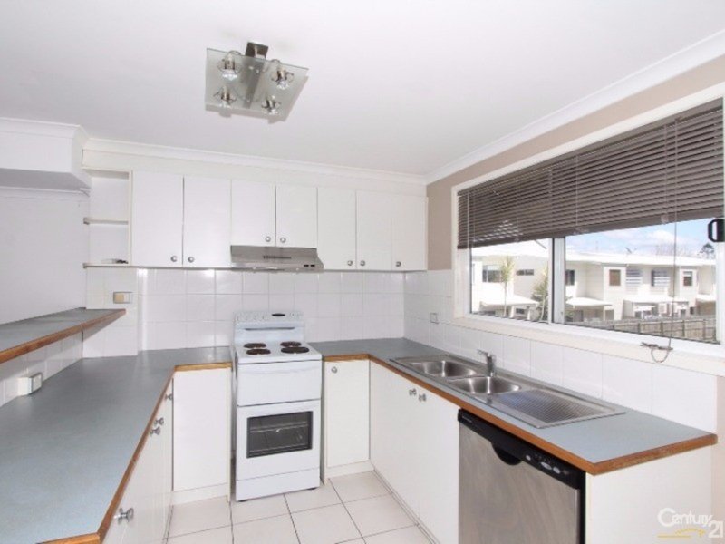 Photo - 6/61 Duporth Avenue, Maroochydore QLD 4558 - Image 4