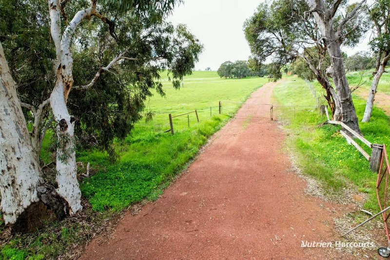 Photo - 6612 Great Northern Highway, Bindoon WA 6502 - Image 4