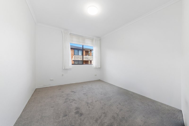 Photo - 6/62-64 Florence Street, Hornsby NSW 2077 - Image 8