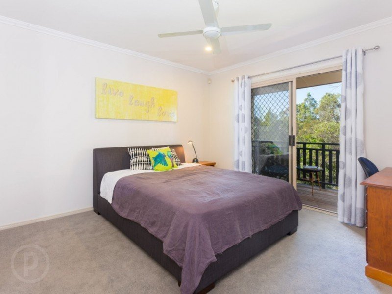 Photo - 6/62 Leicester Street, Coorparoo QLD 4151 - Image 7