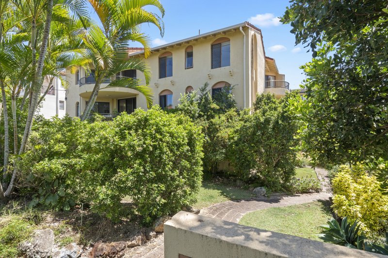 Photo - 6/62 Petrel Avenue, Mermaid Beach QLD 4218 - Image 9
