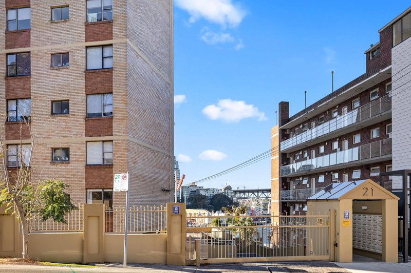 Photo - 66/21 East Crescent Street, Mcmahons Point NSW 2060 - Image 12