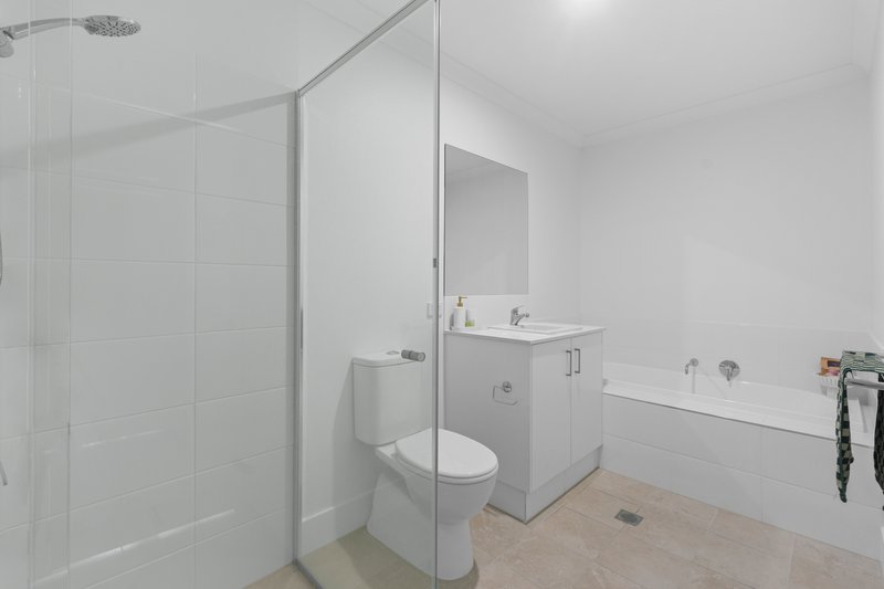 Photo - 66/21 Lorisch Way, Rochedale QLD 4123 - Image 15