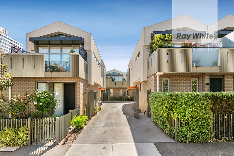 Photo - 6/63 Crown Street, Flemington VIC 3031 - Image 1