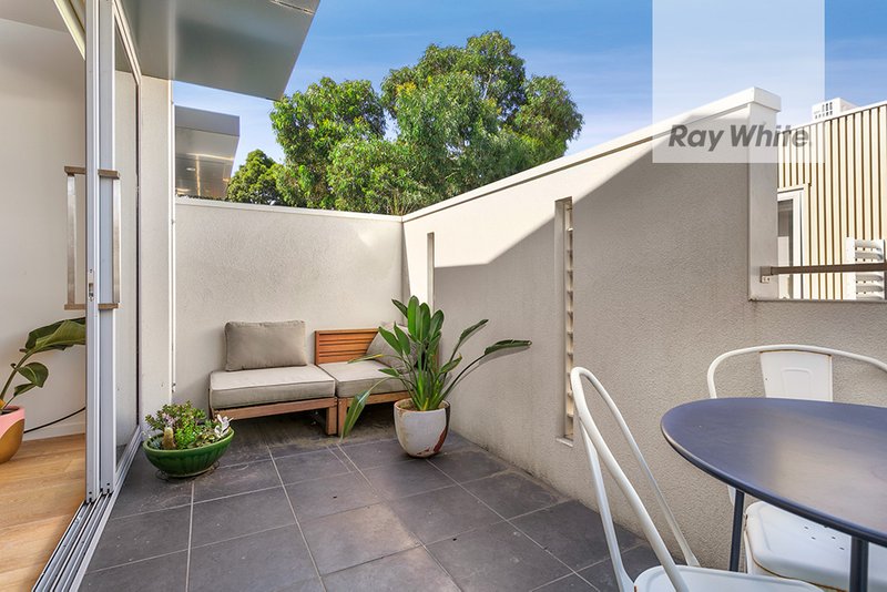 Photo - 6/63 Crown Street, Flemington VIC 3031 - Image 10