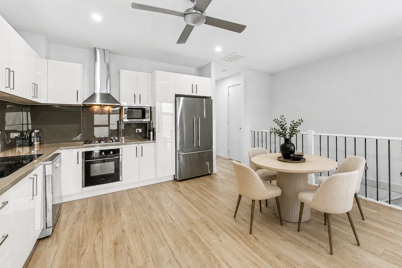 Photo - 6/63 Royal Avenue, Springvale VIC 3171 - Image 4