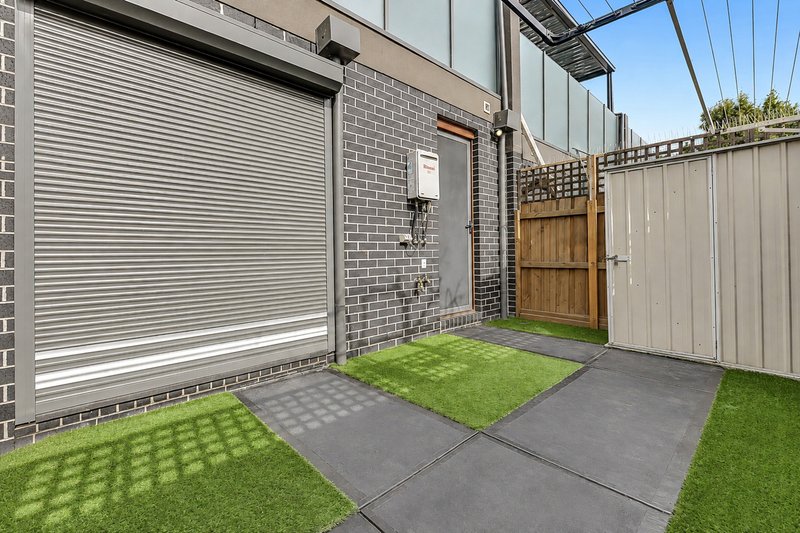 Photo - 6/63 Royal Avenue, Springvale VIC 3171 - Image 11