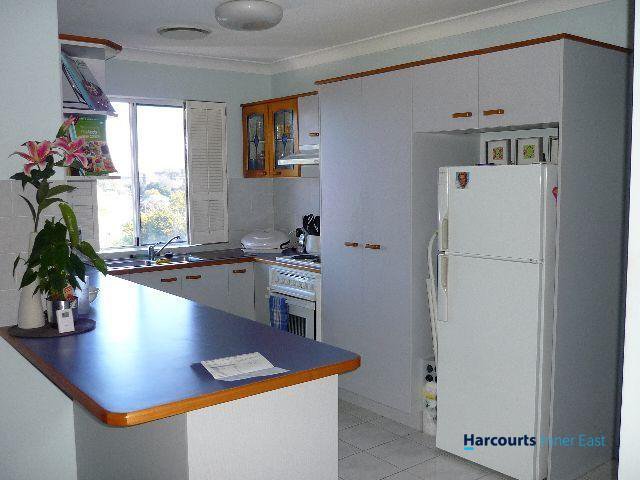 Photo - 6/63 Shakespeare Street, Coorparoo QLD 4151 - Image 6