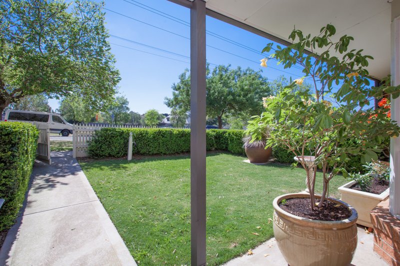 Photo - 6/64 Macedon Street, Sunbury VIC 3429 - Image 13