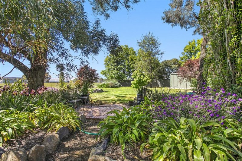 Photo - 664 Midland Highway, Mount Rowan VIC 3352 - Image 11