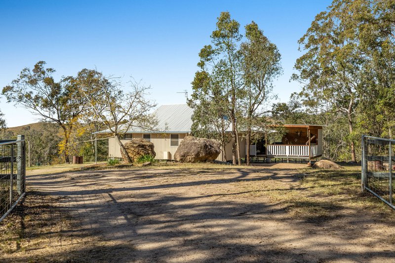 Photo - 664 Pierces Creek Road, Pierces Creek QLD 4355 - Image 3