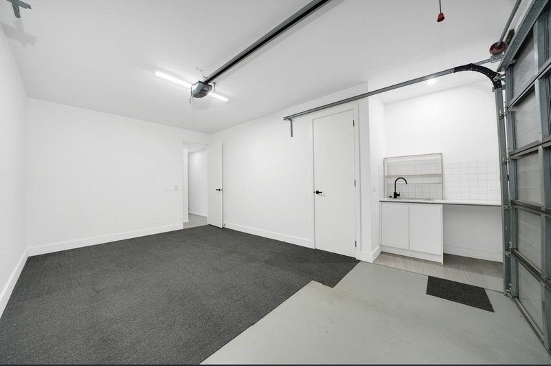 Photo - 6/652 Pascoe Vale Road, Oak Park VIC 3046 - Image 9