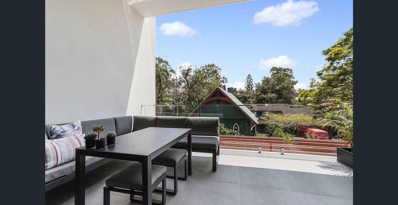 Photo - 6/66 Lambert Road, Indooroopilly QLD 4068 - Image 10