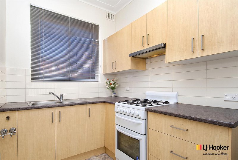 Photo - 6/6/7 Queensborough Road, Croydon Park NSW 2133 - Image 3