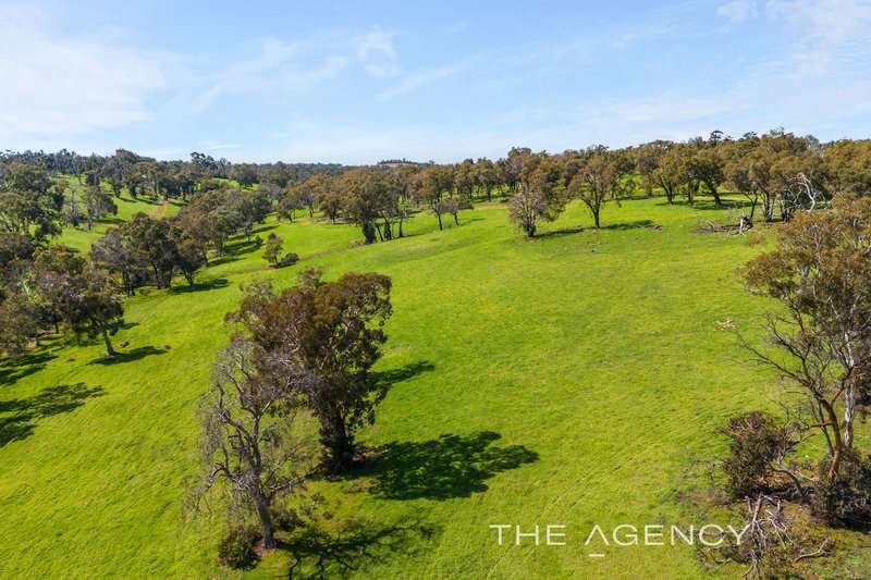 667 Reen Road, Gidgegannup WA 6083