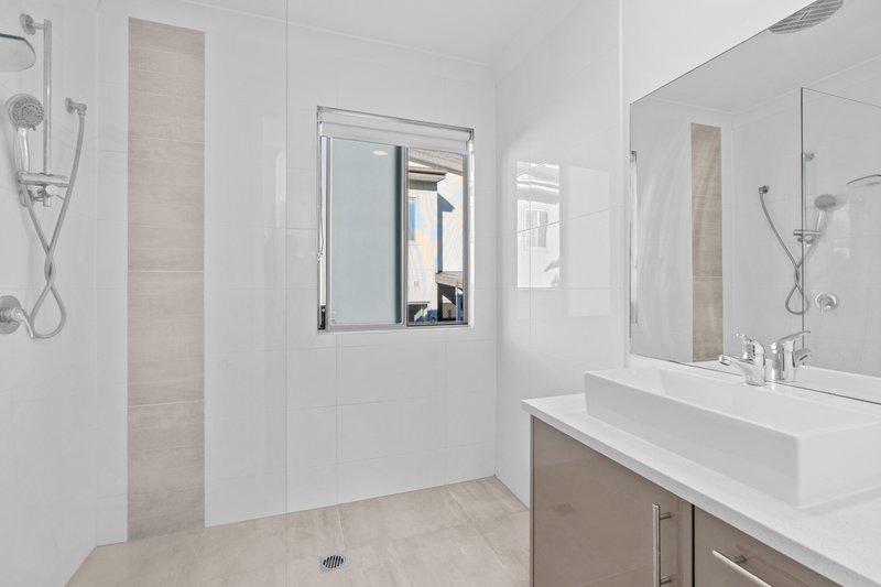 Photo - 66/70 Willow Road, Redbank Plains QLD 4301 - Image 5