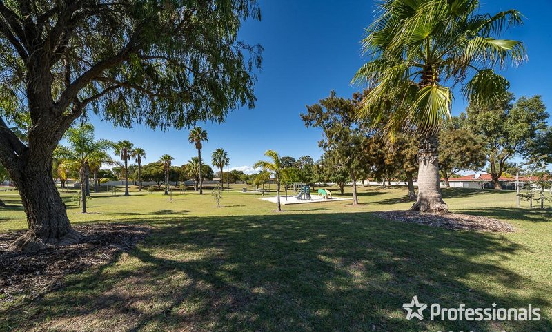 Photo - 6/68 Bondi Crescent, Warnbro WA 6169 - Image 16