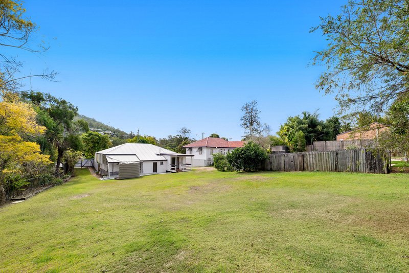 Photo - 668 Waterworks Road, Ashgrove QLD 4060 - Image 2