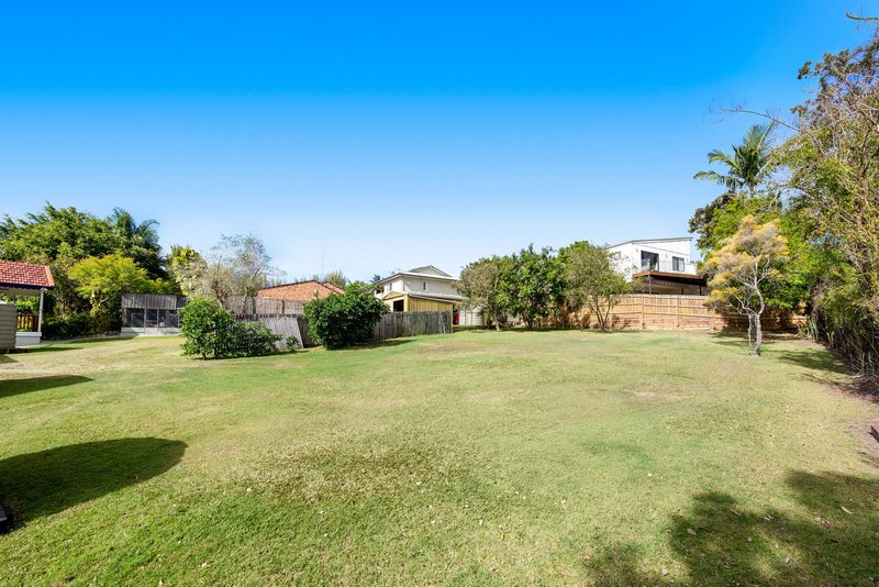 Photo - 668 Waterworks Road, Ashgrove QLD 4060 - Image 15