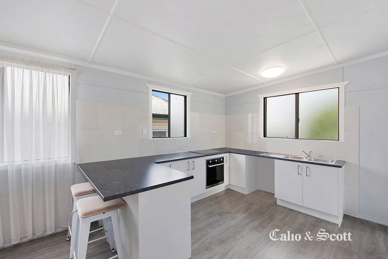 Photo - 66A Deagon St , Sandgate QLD 4017 - Image 2