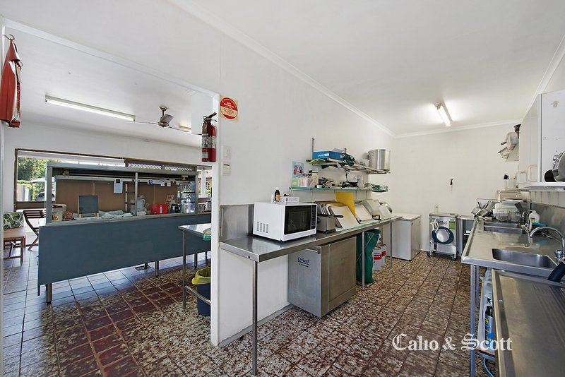 Photo - 66A Deagon St , Sandgate QLD 4017 - Image 11