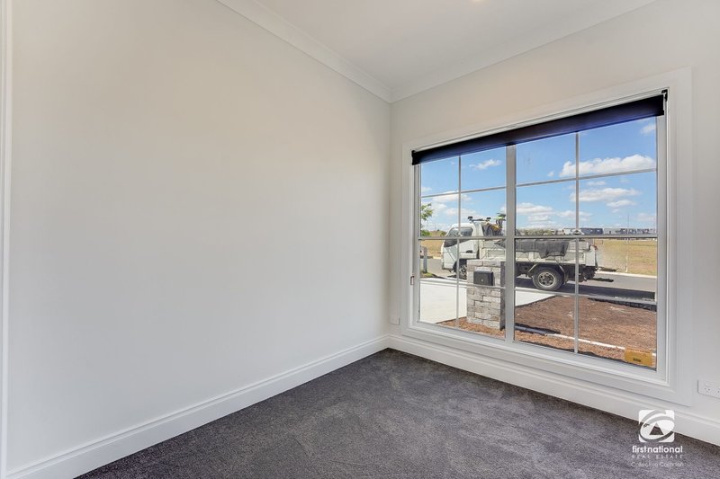 Photo - 66a Grassbird Ave , Oran Park NSW 2570 - Image 7