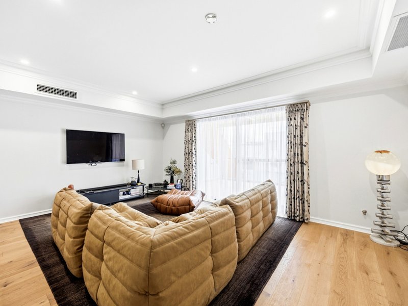 Photo - 66A Wittenoom Street, East Perth WA 6004 - Image 4