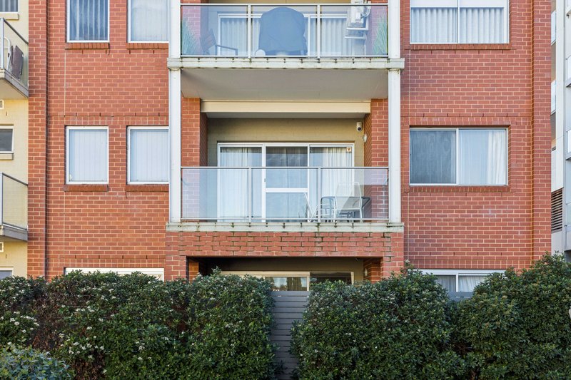 Photo - 6/7-11 Euston Walk, Mawson Lakes SA 5095 - Image 2