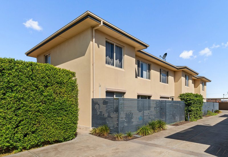 Photo - 6/7-9 Glenburnie Street, Seaton SA 5023 - Image 2