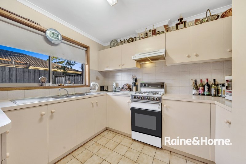 Photo - 6/7-9 Tucker Street, Cranbourne VIC 3977 - Image 5