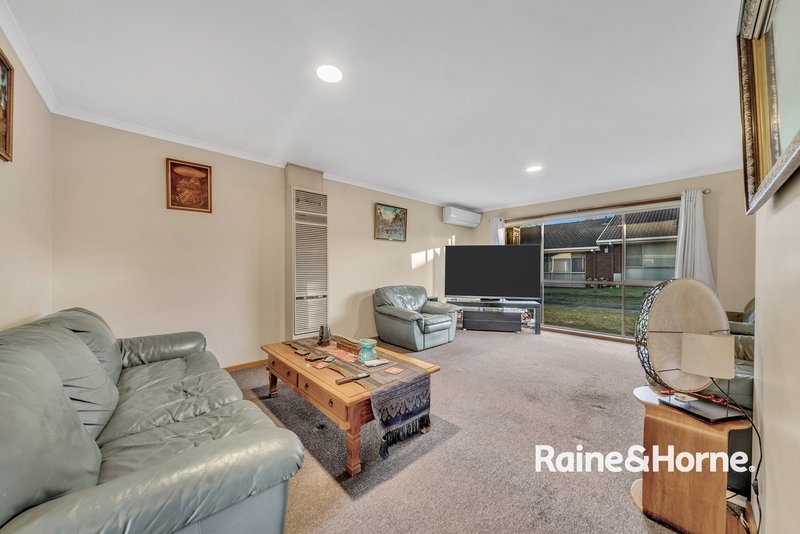 Photo - 6/7-9 Tucker Street, Cranbourne VIC 3977 - Image 11