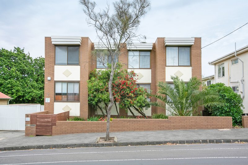 6/7 Allard Street, Brunswick West VIC 3055